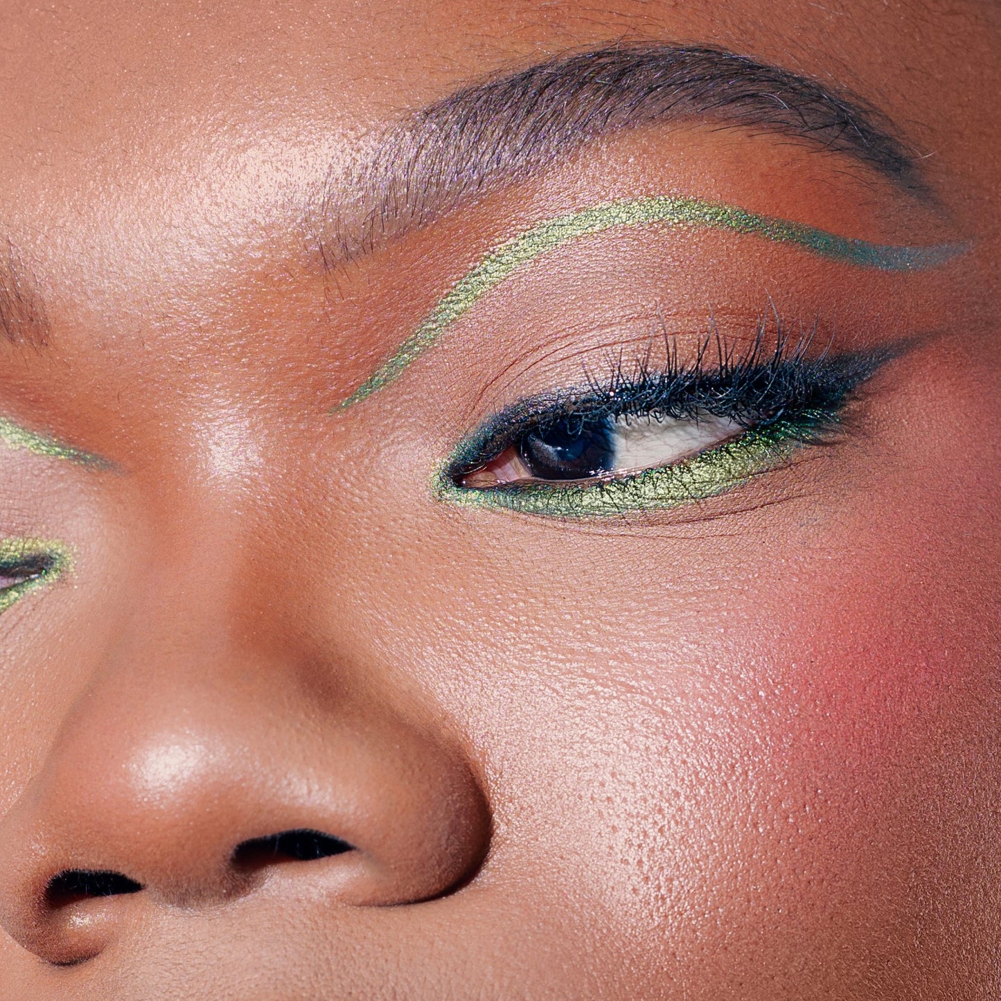 Delineador de Ojos Tox